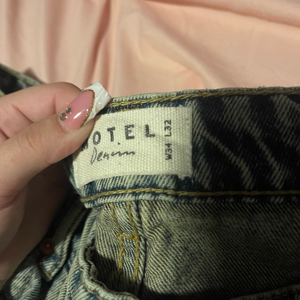 Motel Rocks Low Rise Jeans - Picture 4 of 4